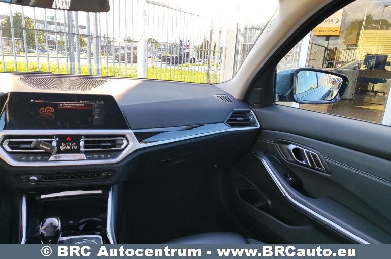 BMW 318 2.0d Sport Line Automatas 2020