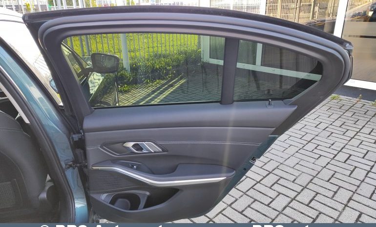 
								BMW 318 2.0d Sport Line Automatas 2020 full									