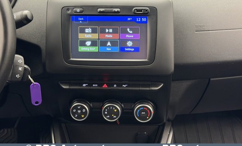 
								Dacia Duster 1.6i 2018 full									