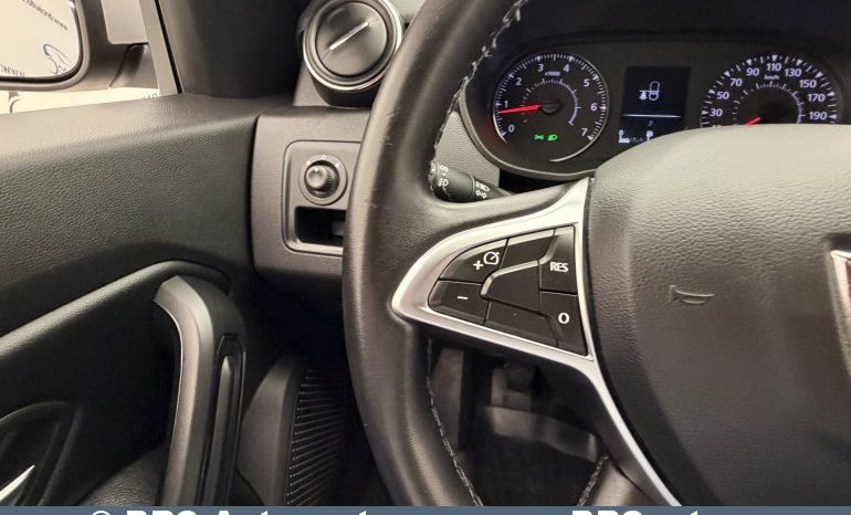 
								Dacia Duster 1.6i 2018 full									