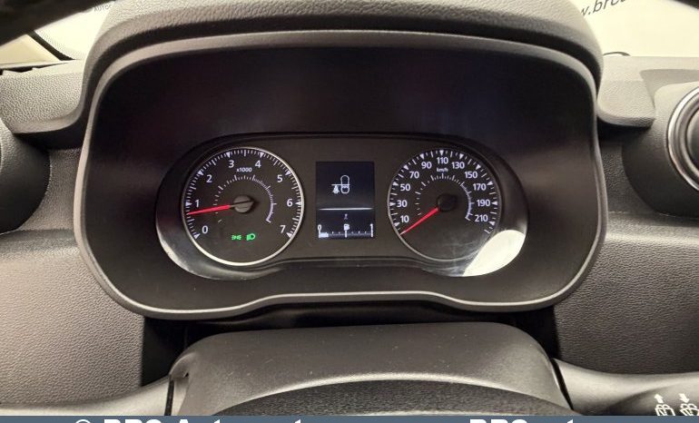 
								Dacia Duster 1.6i 2018 full									