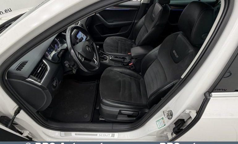 
								Skoda Octavia Scout 2.0 TDI 4×4 Automatas 2017 full									