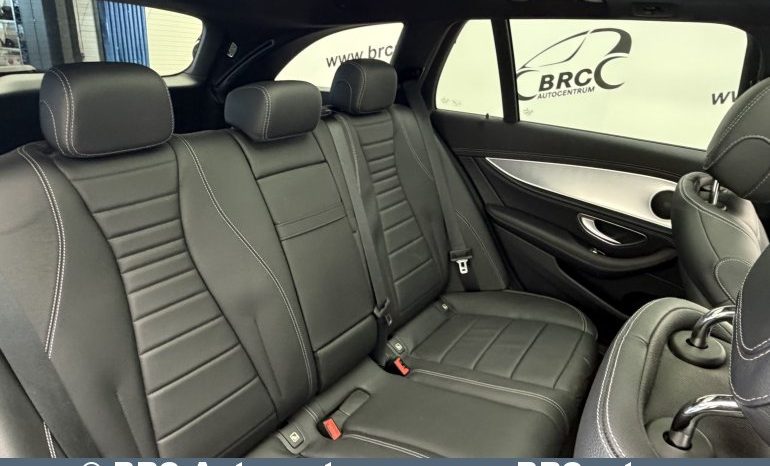 
								Mercedes-Benz E 300 de 4MATIC Automatas 2021 full									