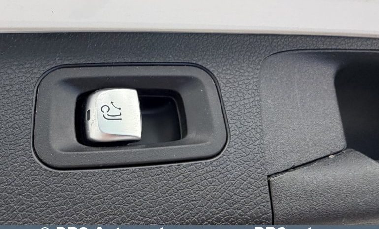 
								Mercedes-Benz E 300 de 4MATIC Automatas 2021 full									