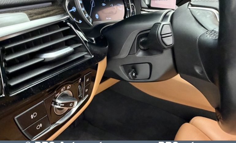 
								BMW 520 d Touring Automatas 2018 full									