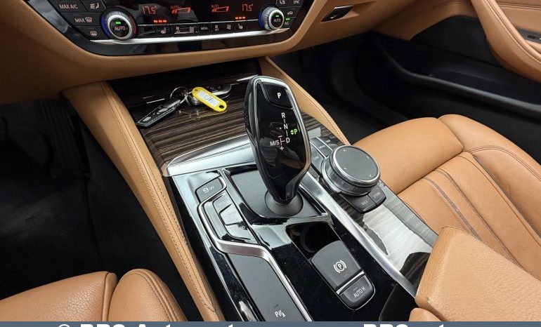 
								BMW 520 d Touring Automatas 2018 full									