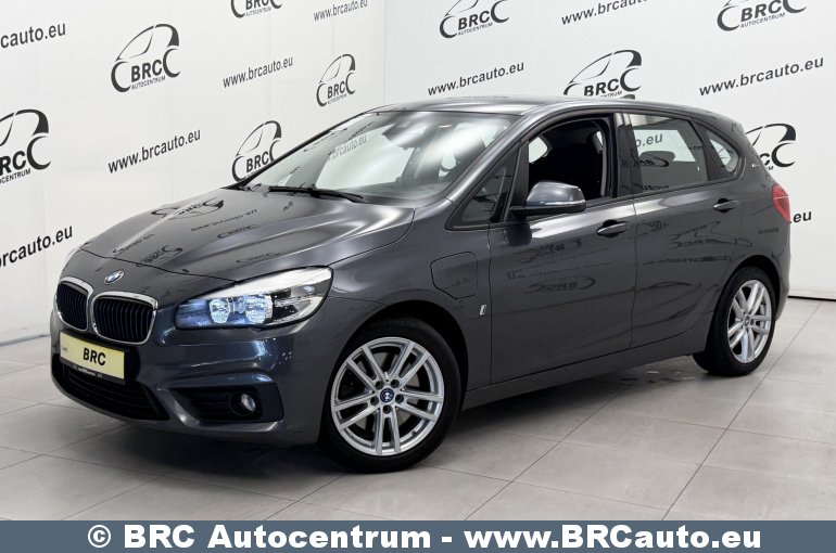 BMW 225 Active Tourer xe iPerformance Automatas 2017
