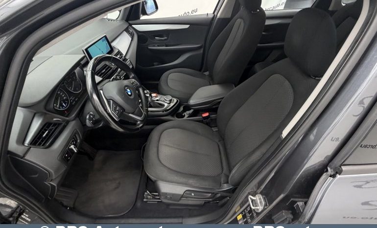 
								BMW 225 Active Tourer xe iPerformance Automatas 2017 full									