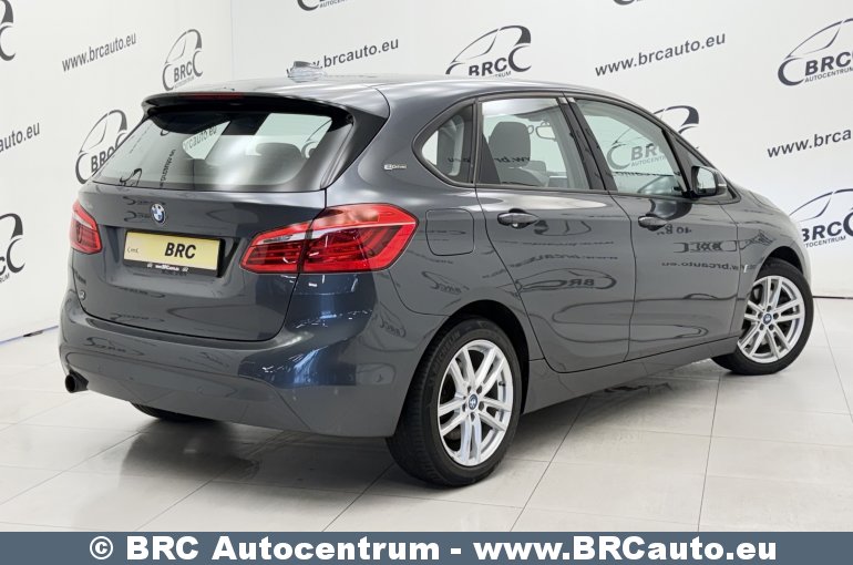 BMW 225 Active Tourer xe iPerformance Automatas 2017