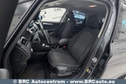 
										BMW 225 Active Tourer xe iPerformance Automatas 2017 full									