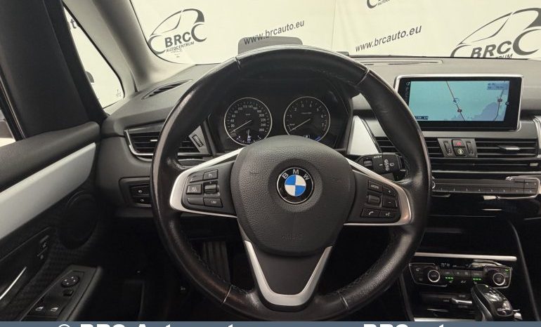 
								BMW 225 Active Tourer xe iPerformance Automatas 2017 full									