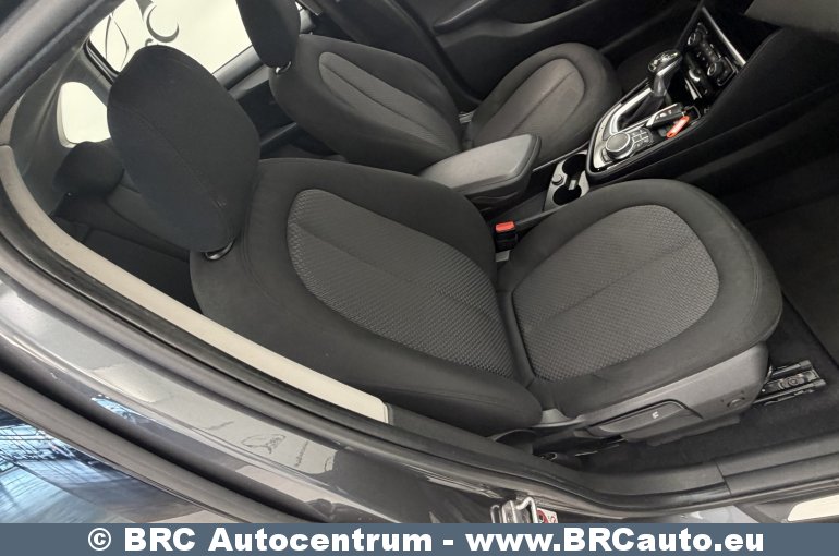 BMW 225 Active Tourer xe iPerformance Automatas 2017