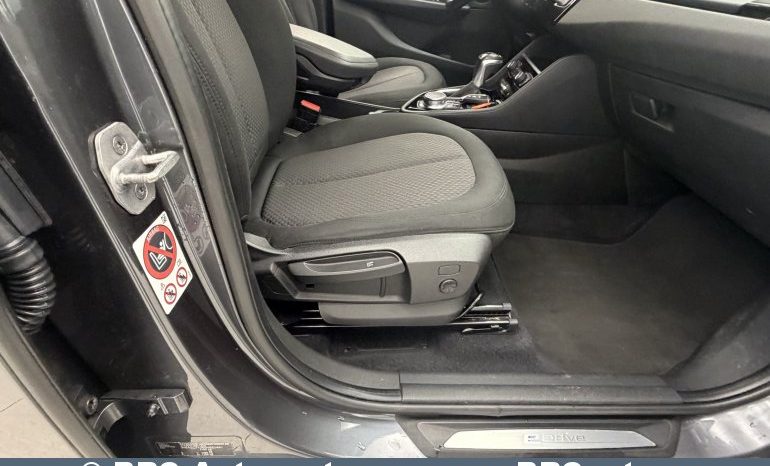 
								BMW 225 Active Tourer xe iPerformance Automatas 2017 full									