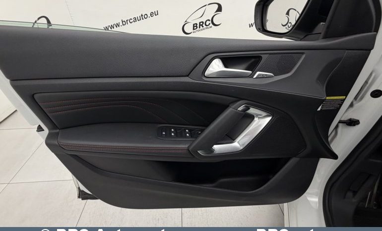 
								Peugeot 308 1.2 GT Automatas 2021 full									