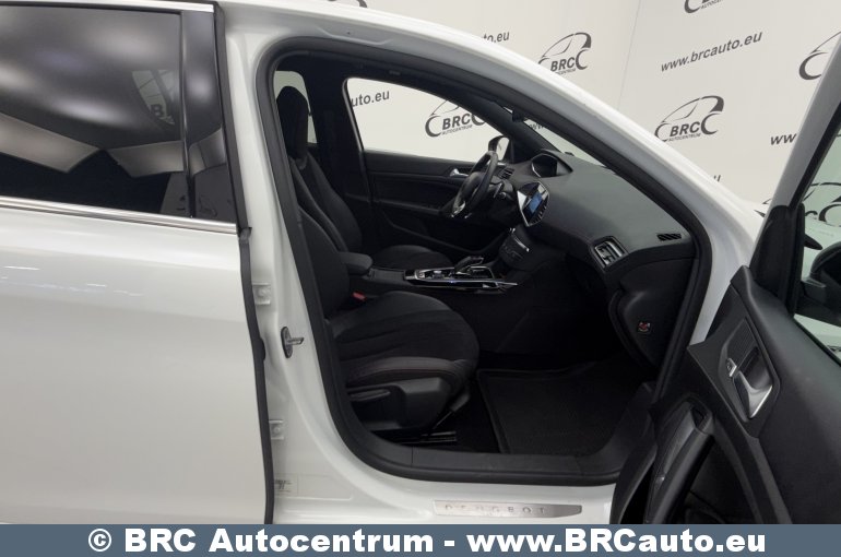 Peugeot 308 1.2 GT Automatas 2021