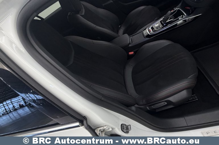 Peugeot 308 1.2 GT Automatas 2021