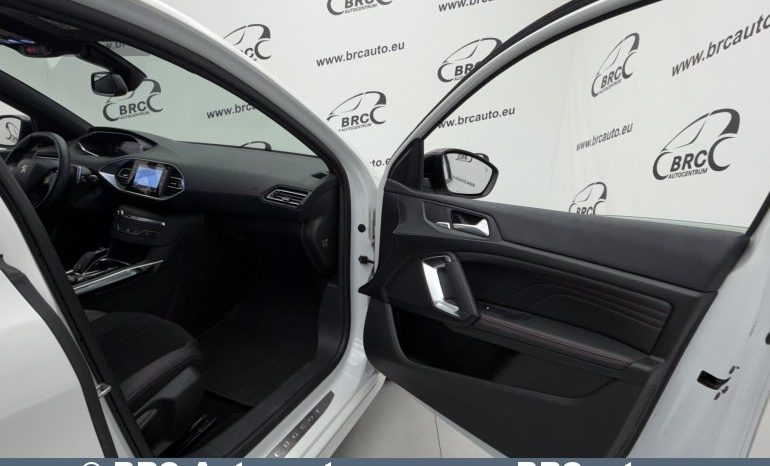 
								Peugeot 308 1.2 GT Automatas 2021 full									