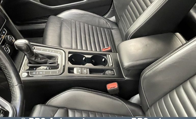 
								Volkswagen Passat 2.0TDI Variant 4Motion R-line Automatas 2019 full									