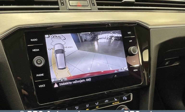 
								Volkswagen Passat 2.0TDI Variant 4Motion R-line Automatas 2019 full									