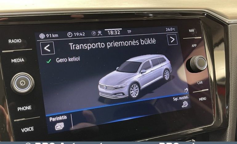 
								Volkswagen Passat 2.0TDI Variant 4Motion R-line Automatas 2019 full									