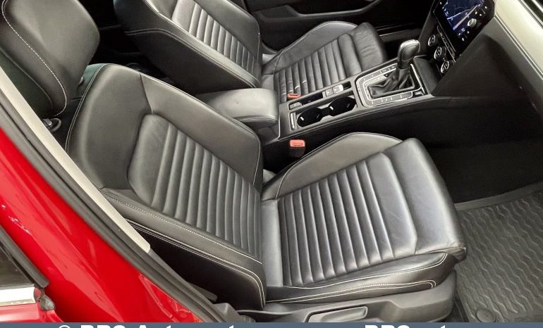
								Volkswagen Passat 2.0TDI Variant 4Motion R-line Automatas 2019 full									