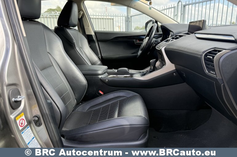 Lexus NX300h 2.5 Hybrid AWD Automatas 2018