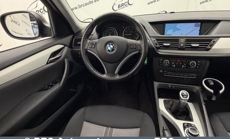 
								BMW X1 sDrive18 2011 full									