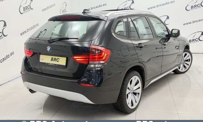 
								BMW X1 sDrive18 2011 full									