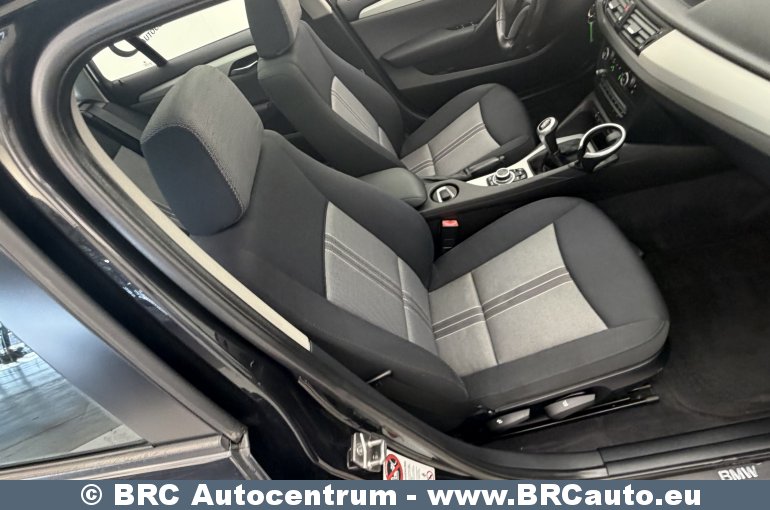 BMW X1 sDrive18 2011