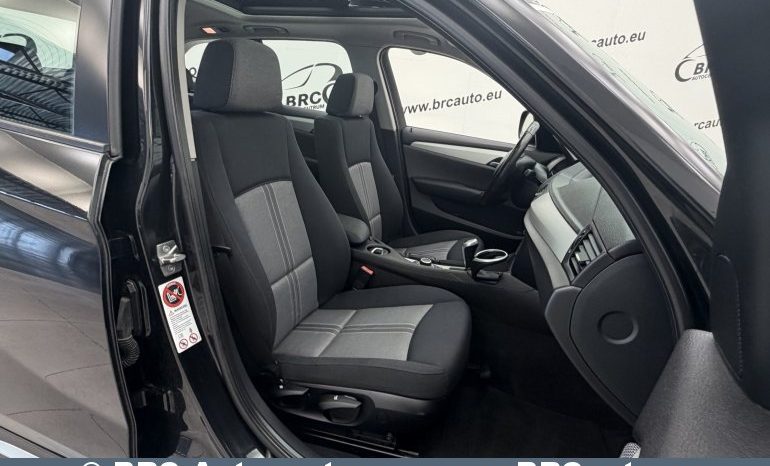 
								BMW X1 sDrive18 2011 full									