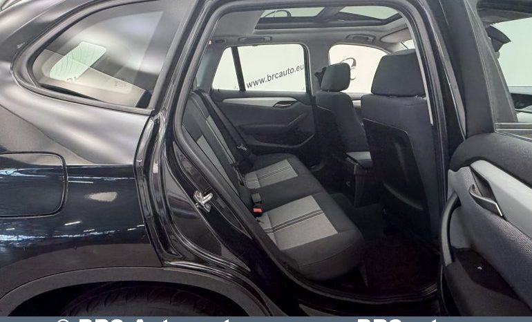 
								BMW X1 sDrive18 2011 full									