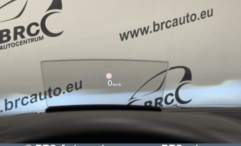 
								Volkswagen Arteon 1.4 TSI Plug-in Hybrid Automatas 2021 full									