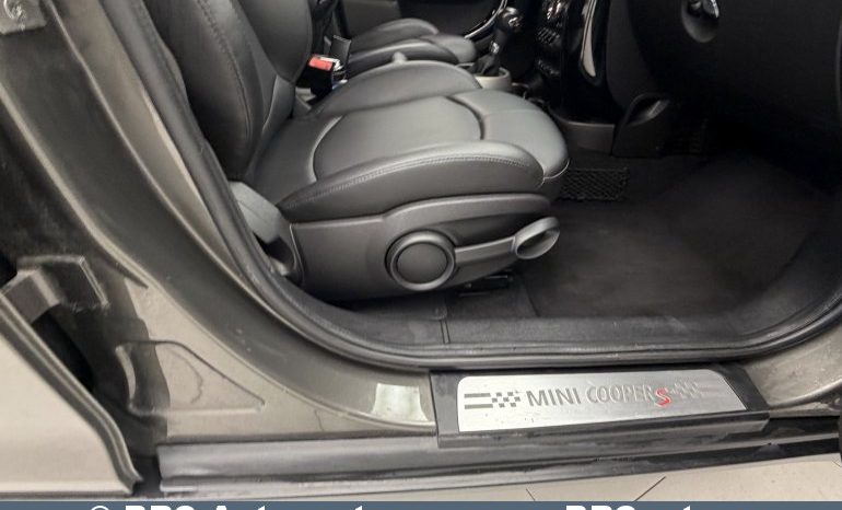 
								Mini Cooper S 1.6  (R60)  Automatas 2012 full									