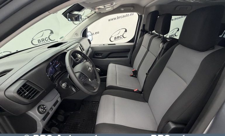 
								Opel Vivaro 2.0 BlueHDi Zafira Life 2020 full									