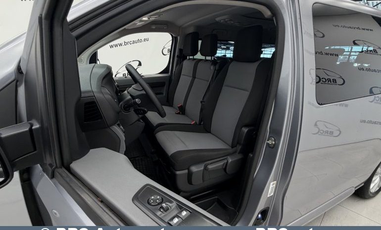 
								Opel Vivaro 2.0 BlueHDi Zafira Life 2020 full									