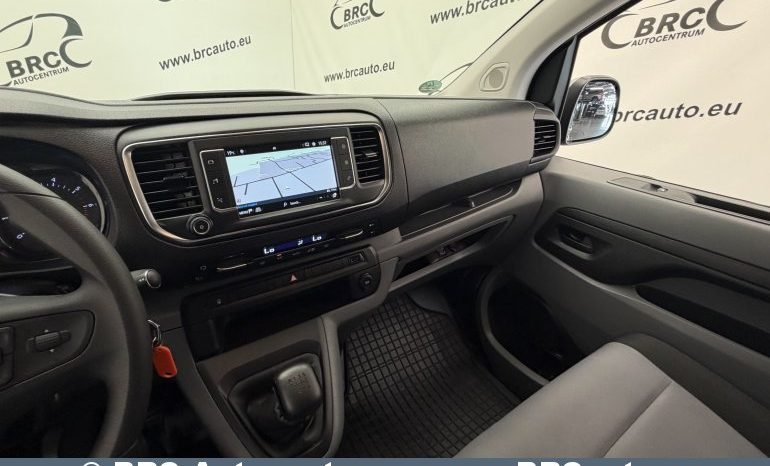 
								Opel Vivaro 2.0 BlueHDi Zafira Life 2020 full									