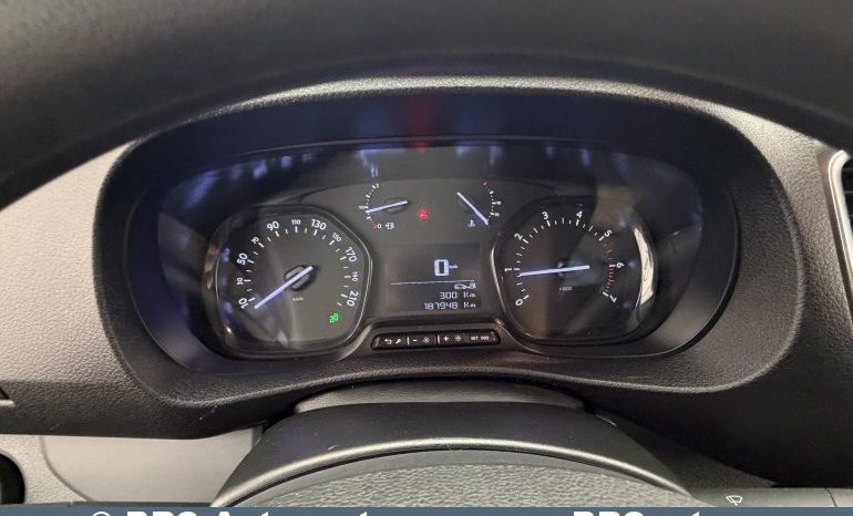 
								Opel Vivaro 2.0 BlueHDi Zafira Life 2020 full									