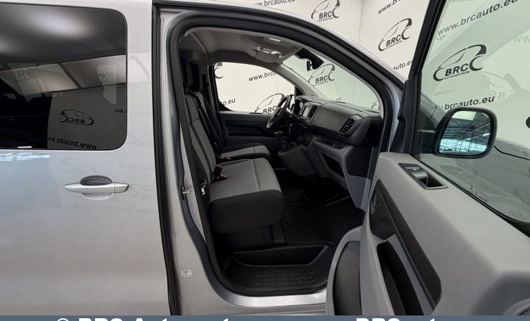 
								Opel Vivaro 2.0 BlueHDi Zafira Life 2020 full									