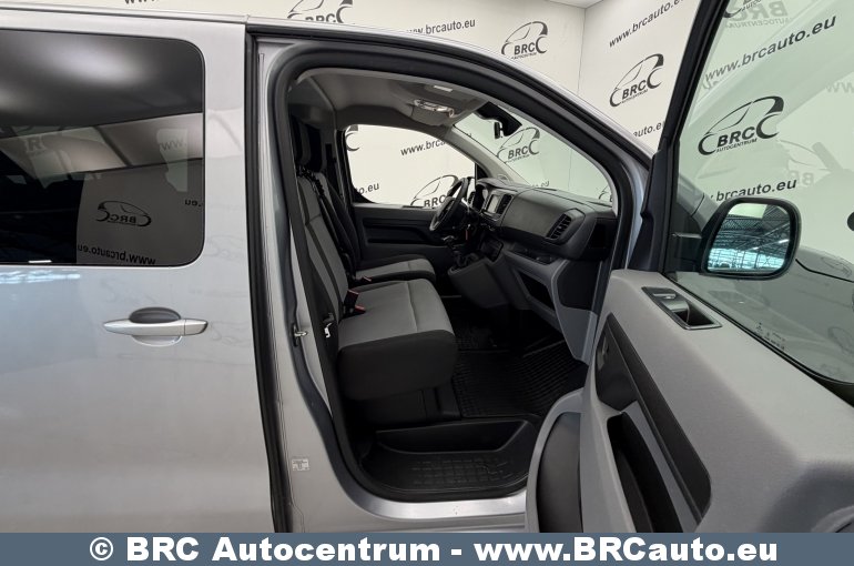 Opel Vivaro 2.0 BlueHDi Zafira Life 2020