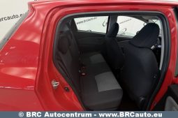
										Toyota Yaris 1.5 Hybrid Automatas 2015 full									