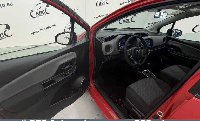 
								Toyota Yaris 1.5 Hybrid Automatas 2015 full									