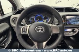 
										Toyota Yaris 1.5 Hybrid Automatas 2015 full									