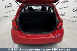 
										Toyota Yaris 1.5 Hybrid Automatas 2015 full									