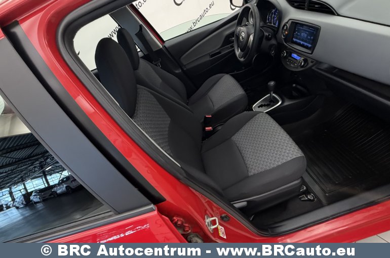 Toyota Yaris 1.5 Hybrid Automatas 2015