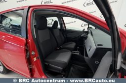 
										Toyota Yaris 1.5 Hybrid Automatas 2015 full									
