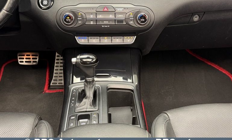 
								Kia Sorento 2.2 CRDi EcoDynamics AWD Automatas 2016 full									