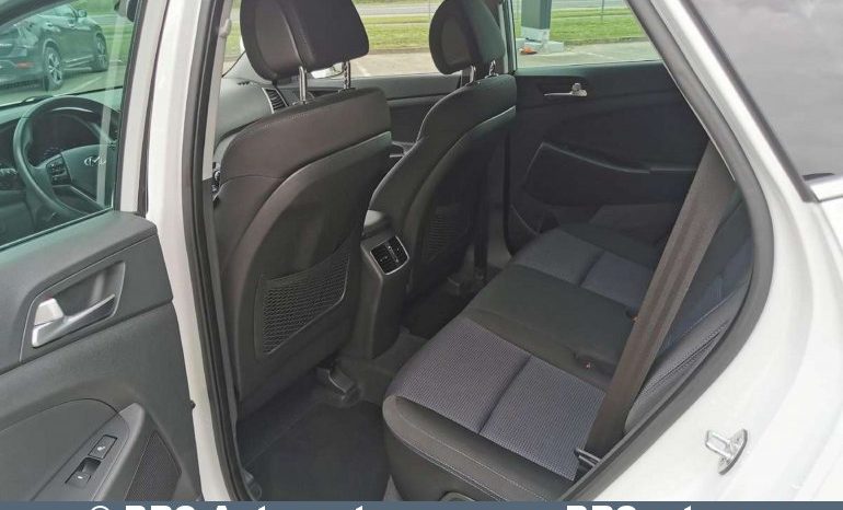 
								Hyundai Tucson 1.7 D 2016 full									