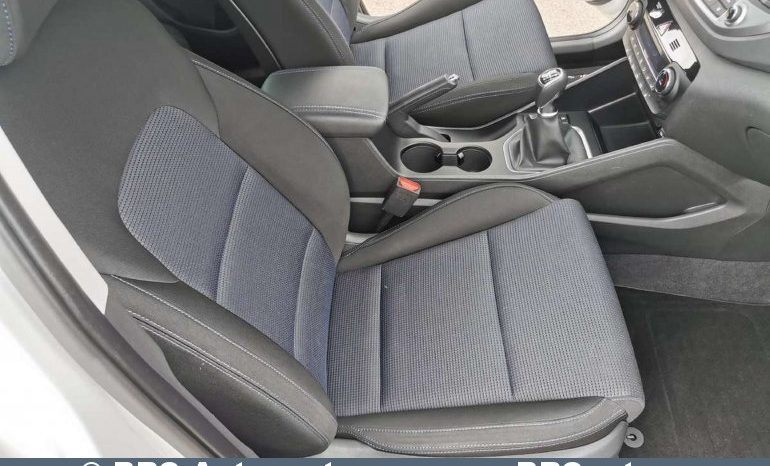 
								Hyundai Tucson 1.7 D 2016 full									