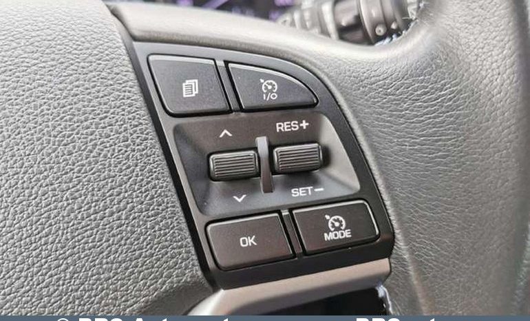 
								Hyundai Tucson 1.7 D 2016 full									