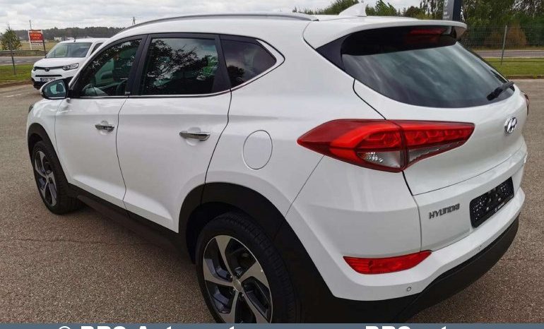 
								Hyundai Tucson 1.7 D 2016 full									